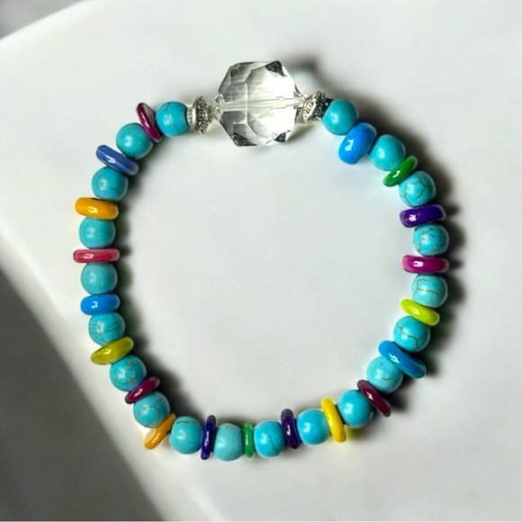 BOUTIQUE Jewelry - Turquoise & Mother of Pearl Candy Chips Bracelet